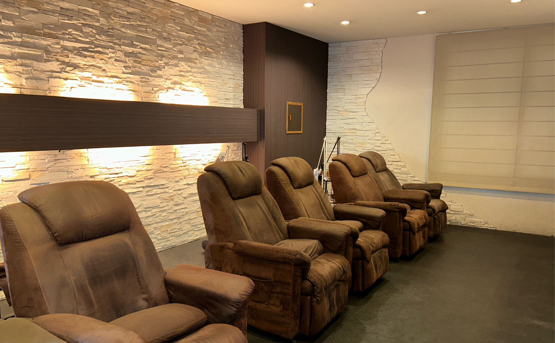 新宿のまつエク・アイラッシュサロン「Renata新宿」店内写真No.2